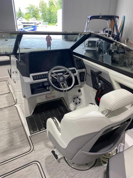 Cobalt-r6-LH-24119-4