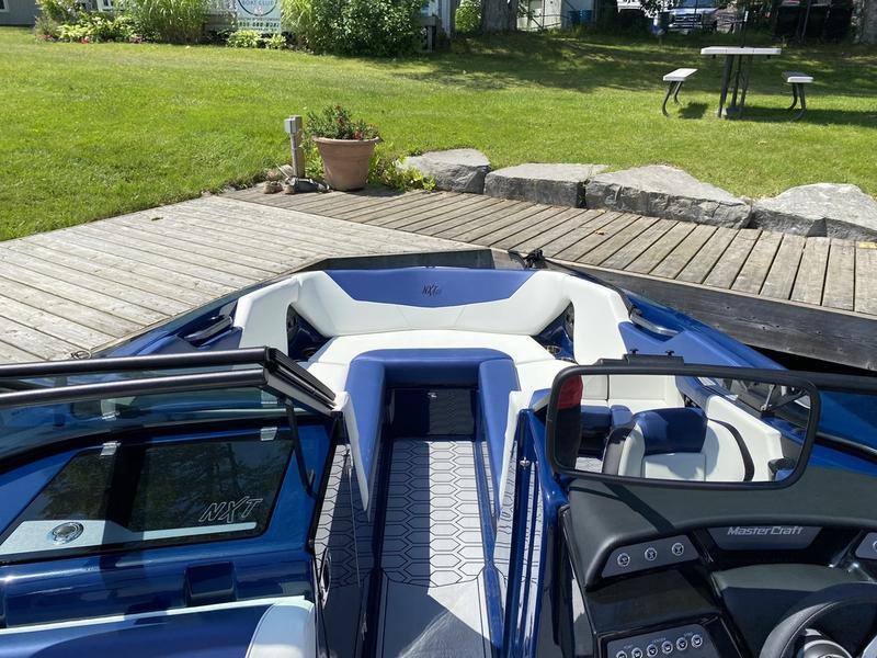 MasterCraft-NXT24-LH-24149-3